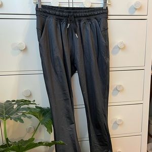 Lululemon joggers